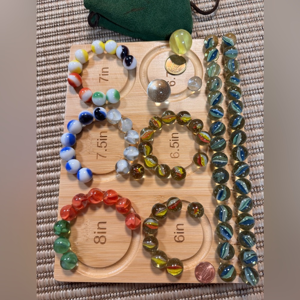 Vintage Mixed Cats Eye Marbles. Lot of 84.